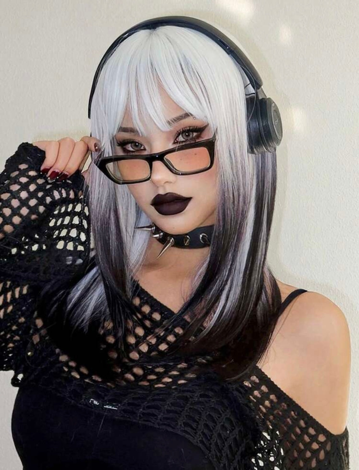 Black White Ombre Synthetic Wigs With Bangs Heat Resistant Wig